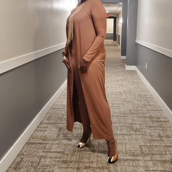 2 Piece Set - Picture 3 of 5